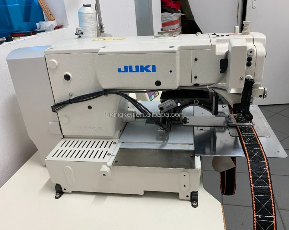 Second hand JUKIs AMS-210EN-1306 Computer-Controlled Cycle Machine with Input Function Small Pattern Field Machine