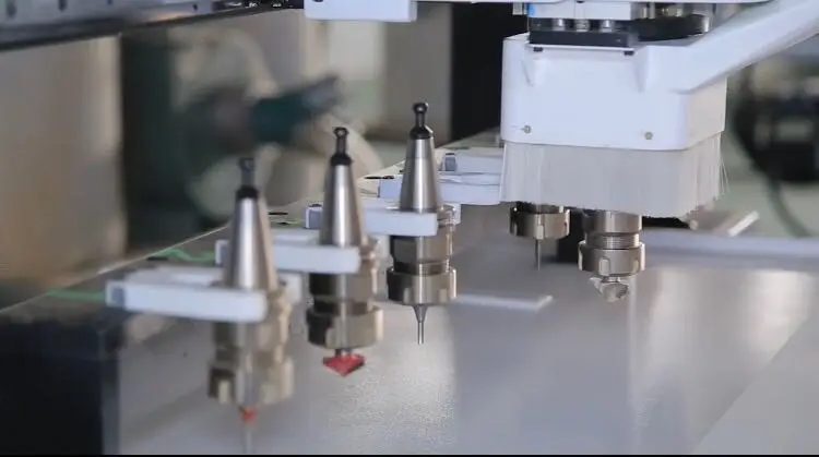  Jinan igolden горячая Распродажа экономичный 3d фрезерный станок ATC маршрутизатор ЧПУ Линейный 8 инструментов