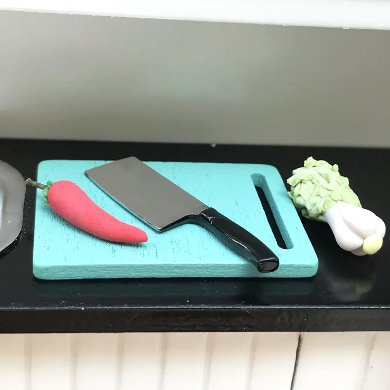 Mini Dollhouse Kitchen Cookware 1/12 Scale Miniature Scene Model Kitchen Knives Set with Chopping Board Pretend Play Toy