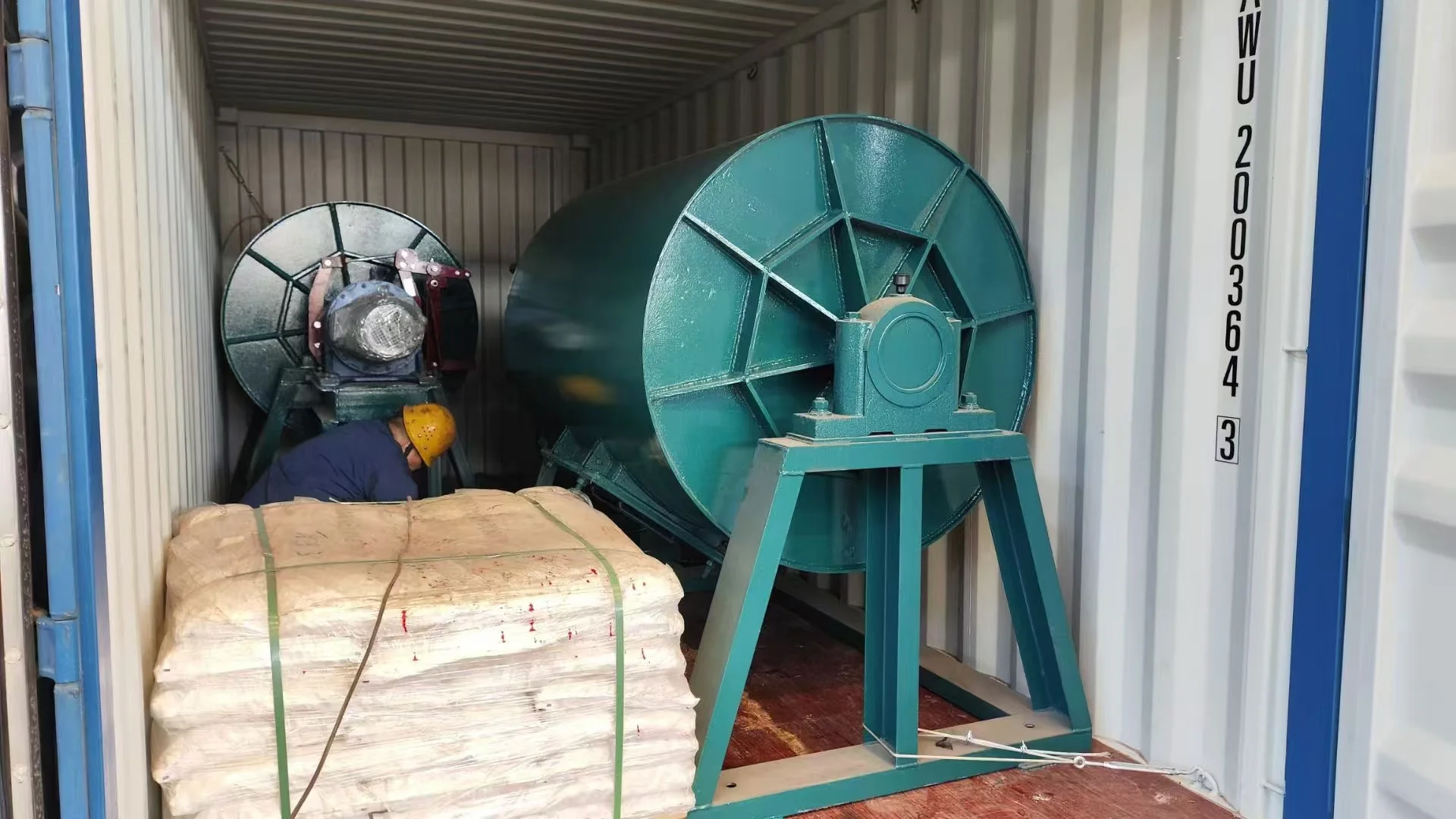 Energy-saving gypsum powder, kaolin, limestone grinder, ceramic clinker ball mill, with air classifier and packaging system