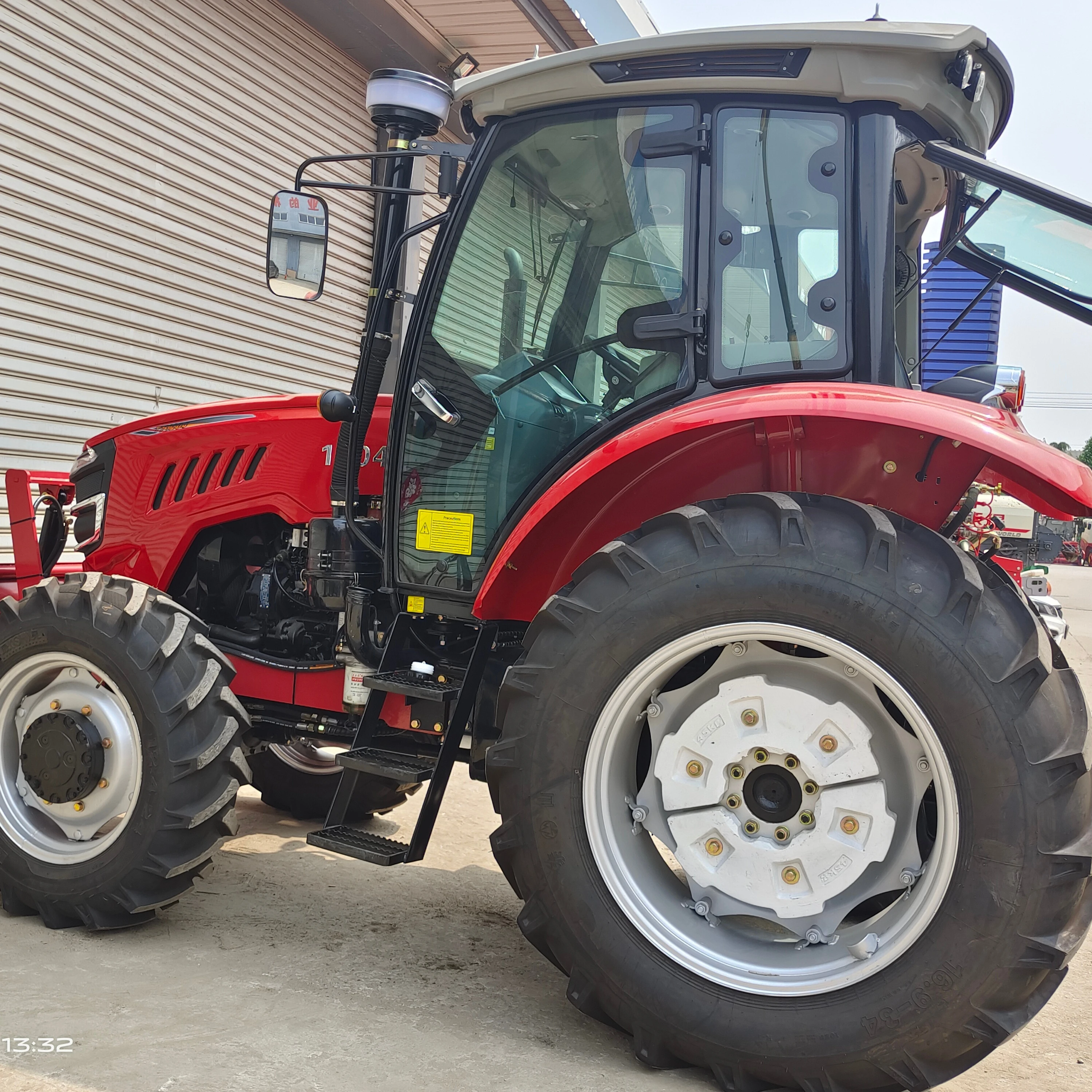 China hot selling farm big tractor 4wd 120hp Agriculture Equipment new farm tractor