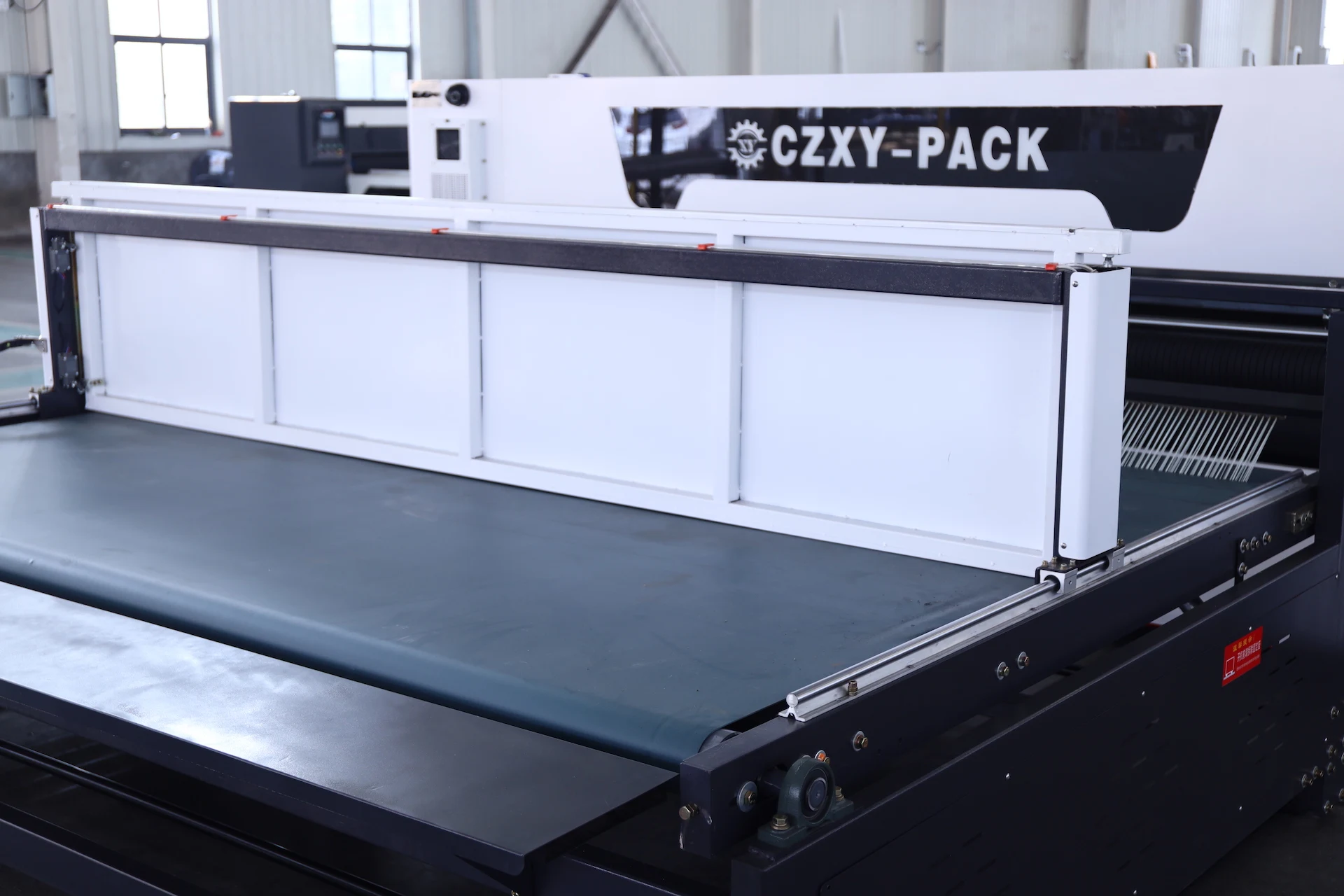 Automatic Feeder Thin Blade Slitter Scorer Machine With Stacker