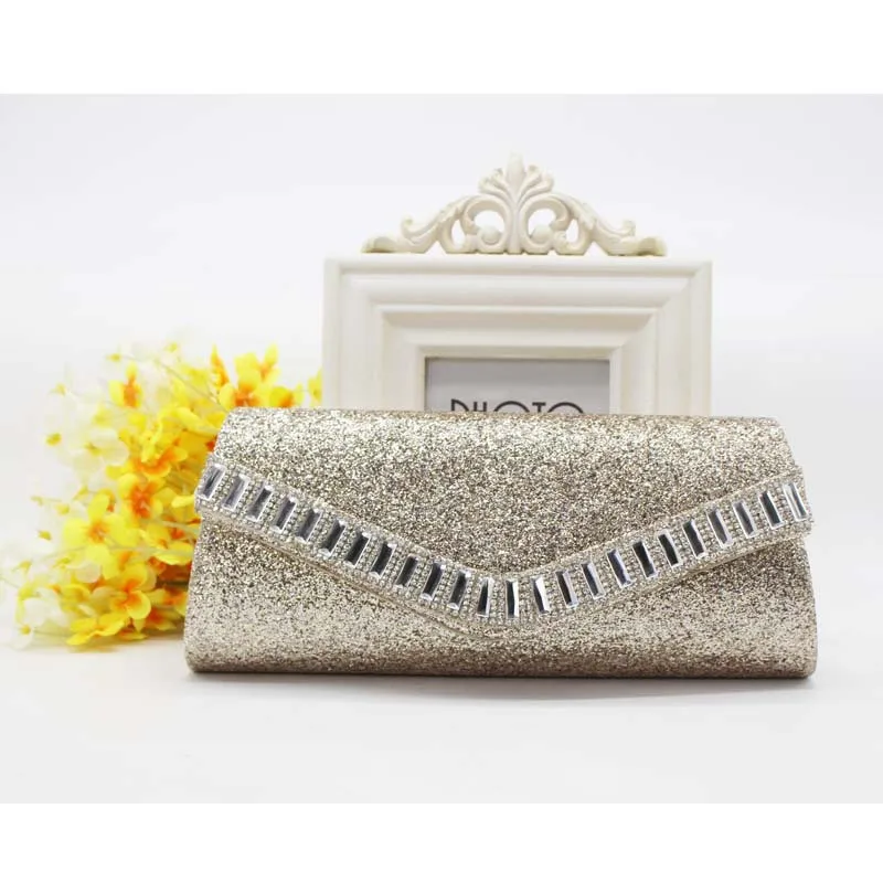 2022  New Ladies Clutch Bag Flashing Water Crystal European And American Dinner Evening Bag