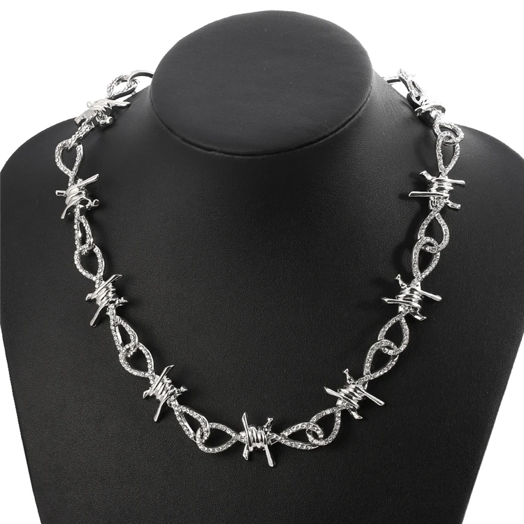 Gothic Punk Thorns Iron Choker Necklace Fashionable Carved Crystal Thorns Necklace Harajuku Hip Hop Trendy Necklace For Unisex