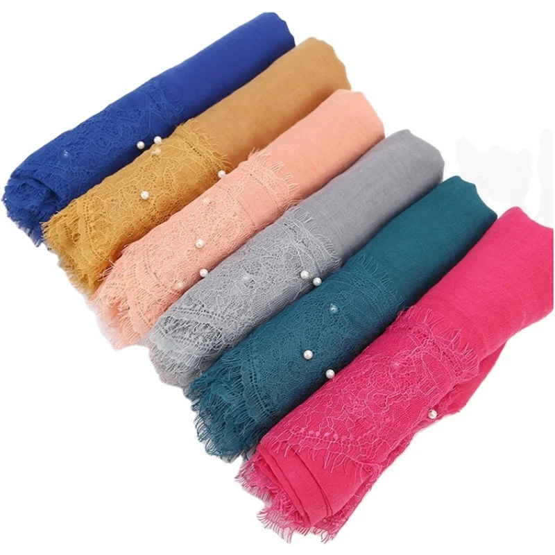 Custom fashion muslim pearl hijabs stole shawl arabic winter colour solid color cotton scarf lace hijab