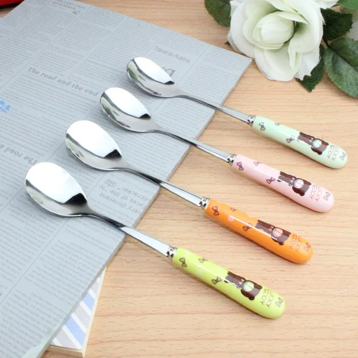 Korean four-color cartoon bear pattern stainless steel tableware ceramic handle spoon