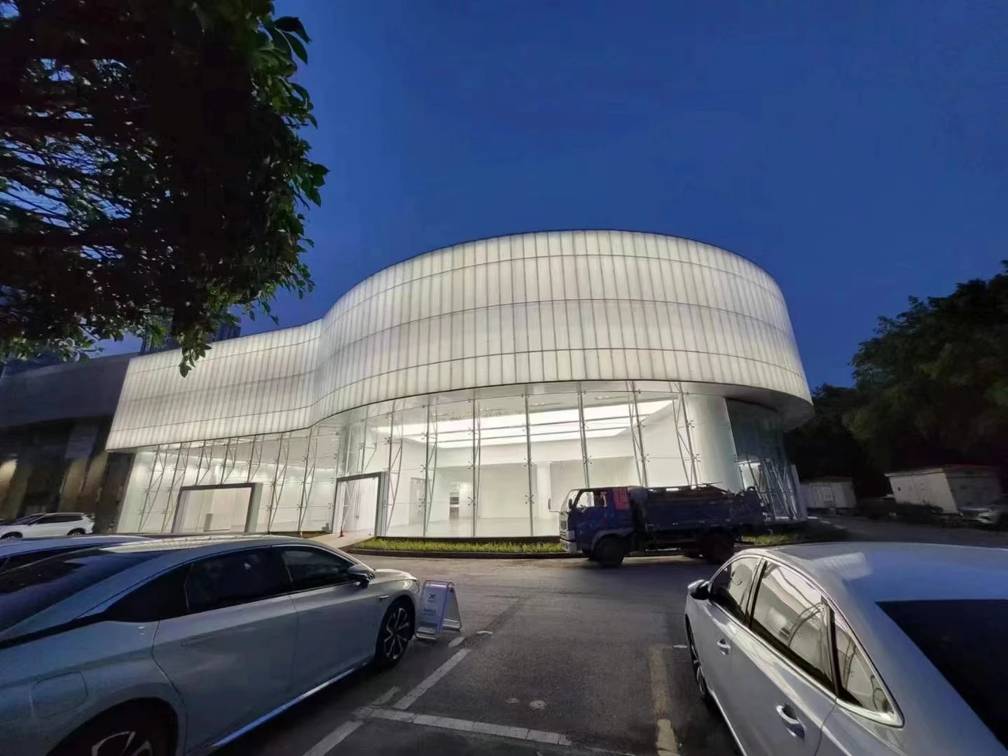 High Strength Multi Wall 20mm 40mm Clear X Structure Polycarbonate Hollow Sheet Price for Facade Curtain Wall