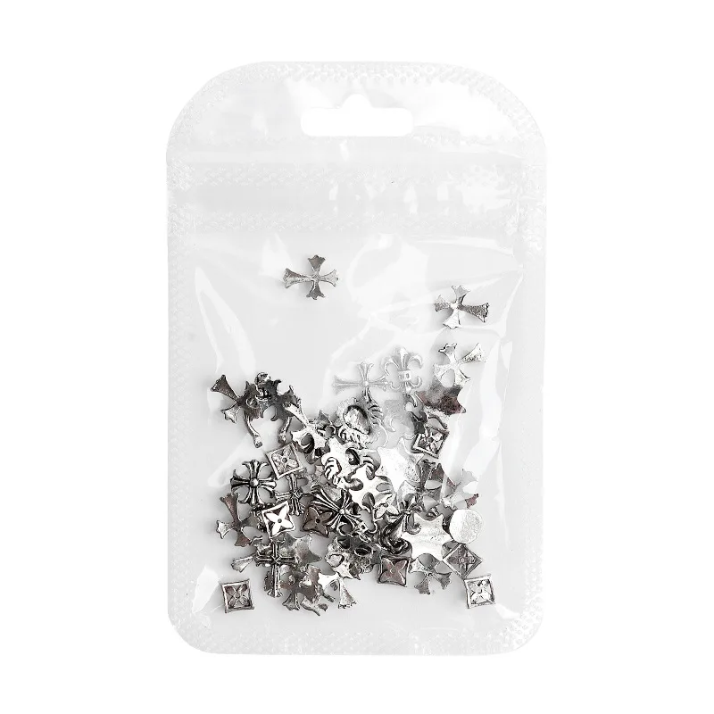 ND1393 50pcs Antique Cross Chrome Heart Nail Charms Vintage Christian Style Manicure Jewelry Accessories For Nails Art Design