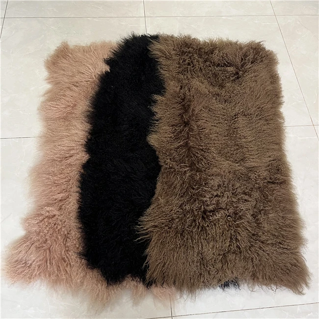 Пушистые коврики из овчины для дивана