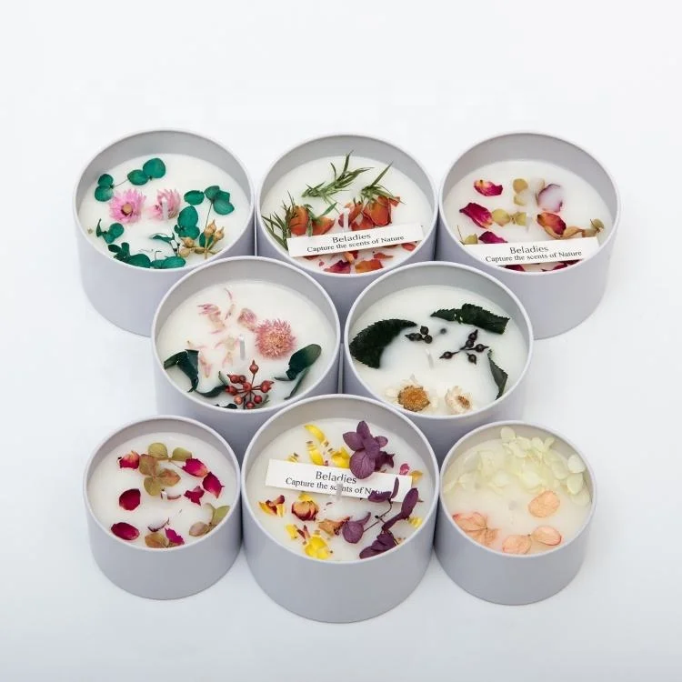 Hot selling soy scented dried petals customized vegan candles with flowers