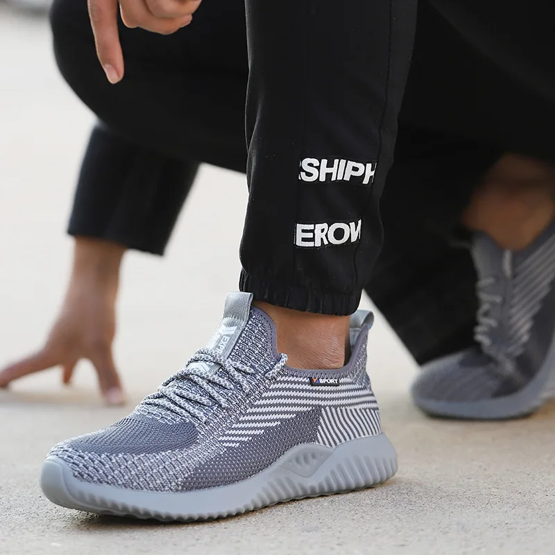 Summer Unisex Breathable Flying Woven comfortable men shoes Lightweight Non-slip Steel Toe Industrial Work Men Safety Shoes