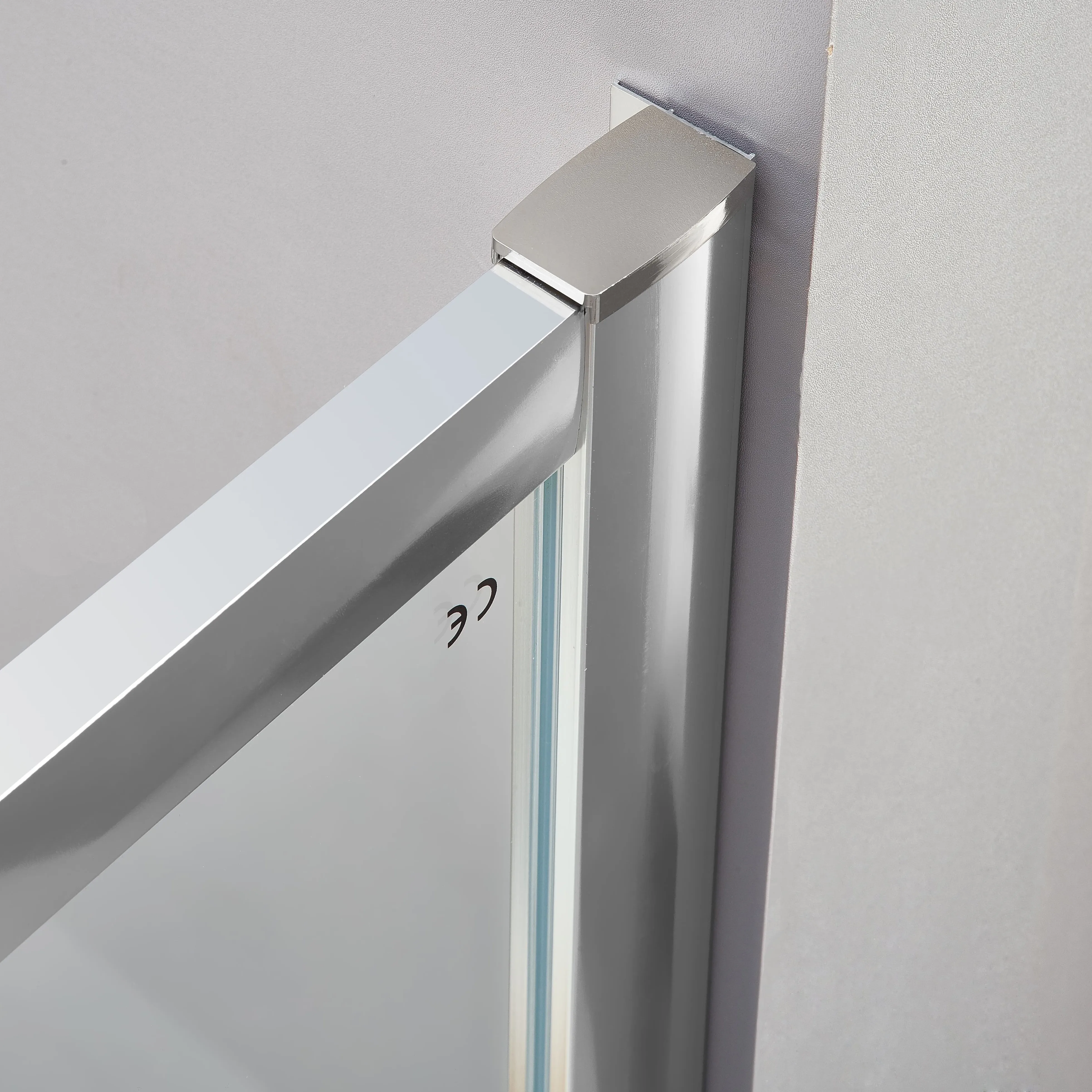 Reaching Build New Arrival Shower Screen Sliding Frameless Shower Door