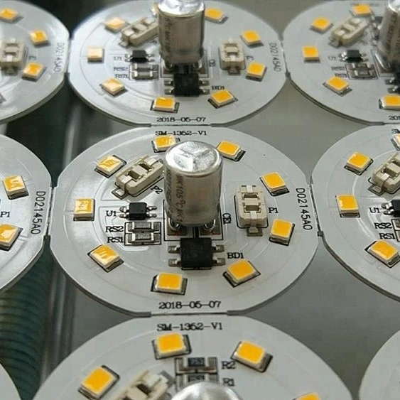 led bulb  tube light rigid PCB industrial lamp pick and place machine/soldering machine