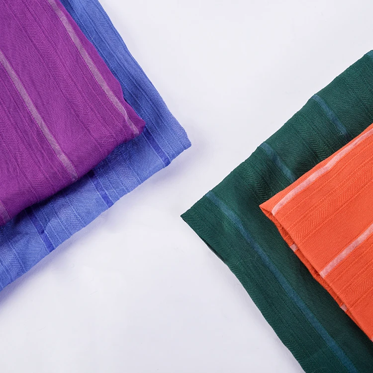 New Design Wholesale Custom Stripes Design Light Weight Nylon Cotton NR Woven Jacquard Fabric for Coats