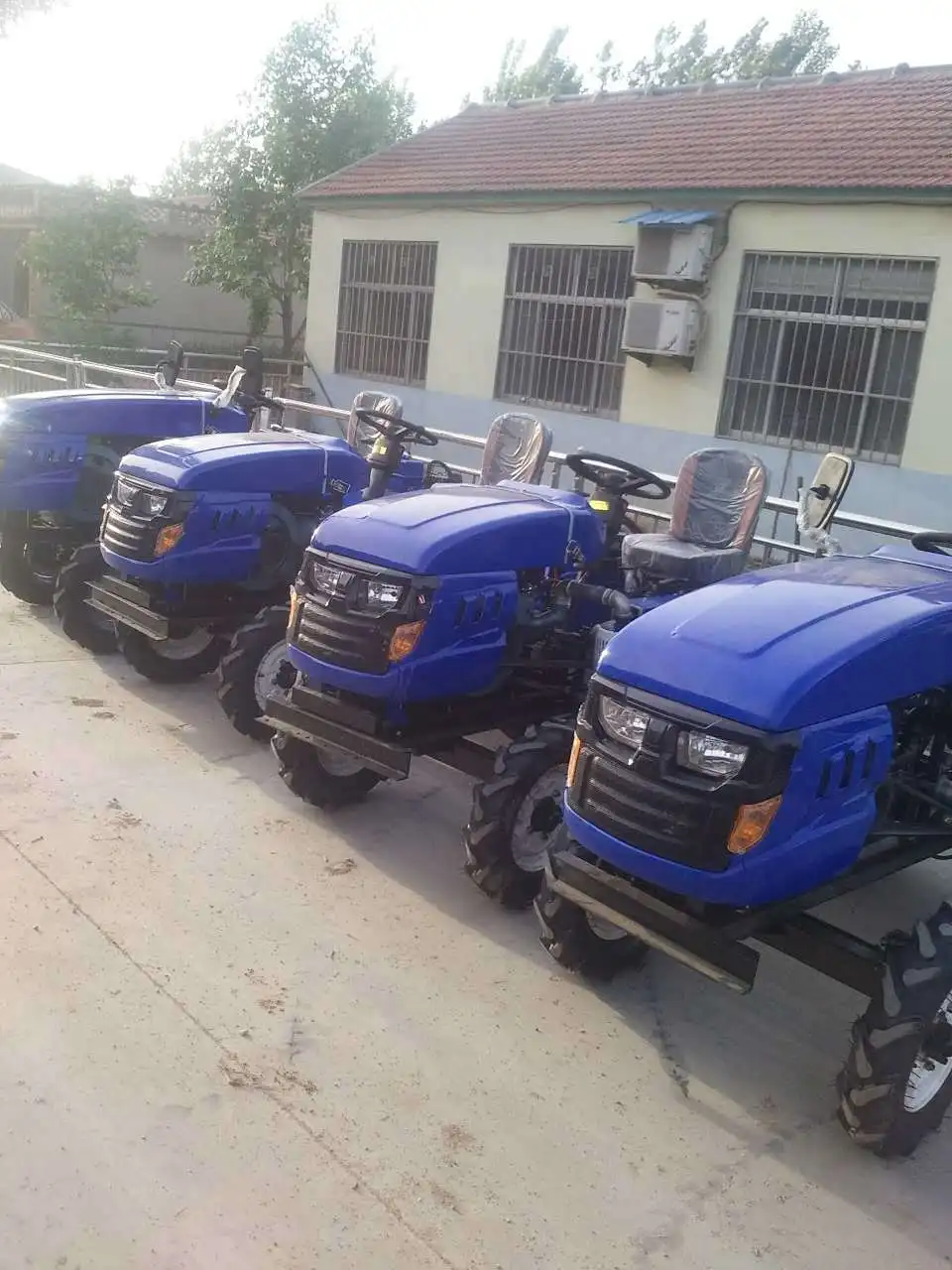 farming tractors for agriculture 20hp 25hp 4wd 4x4 mini tractor used tractor