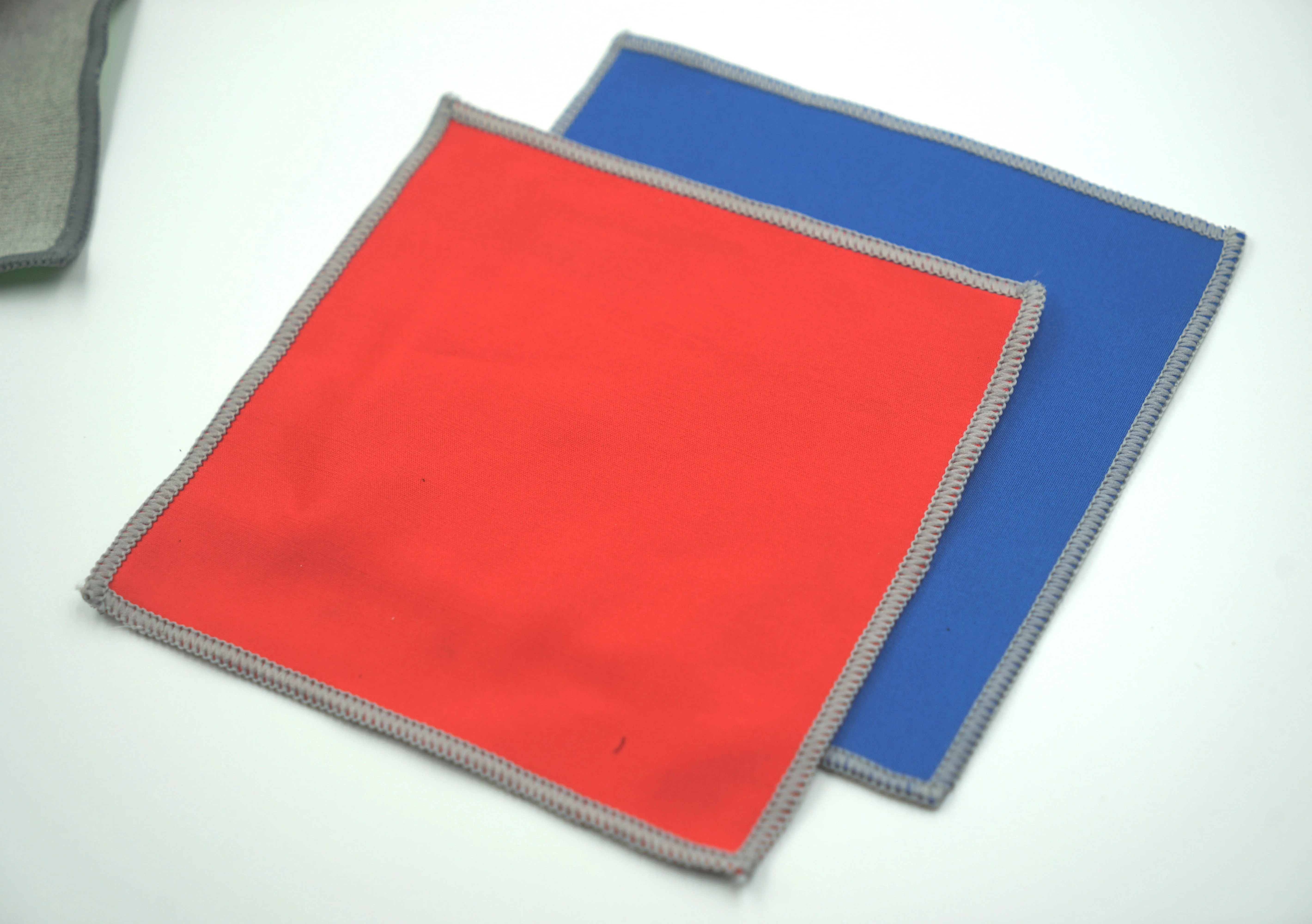 
multipurpose microfiber eyeglass cleaning cloth 