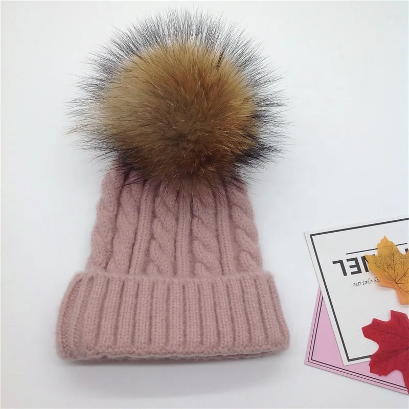 fur pom hat (7)