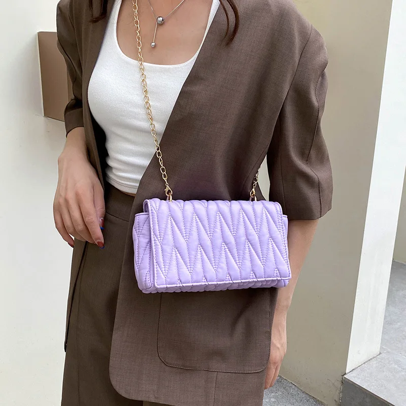 Candy-Colored Mini Square Bag 2023 New Fashion Diamond Embroidery Handbag Simple Shoulder Messenger Bag