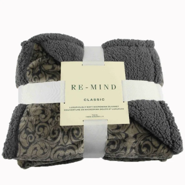 China Supplier New Products Grey Color Super Warm Soft 2ply Luxury Bedding Set Fuax Fur Thick Throw Mink Fleece Flannel Blanket