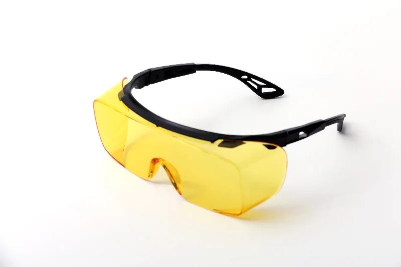 Taiwan High Quality Wholesale Sun glasses Fashion Sports Cycling Windproof Protective Eyewear Safety Sunglasses