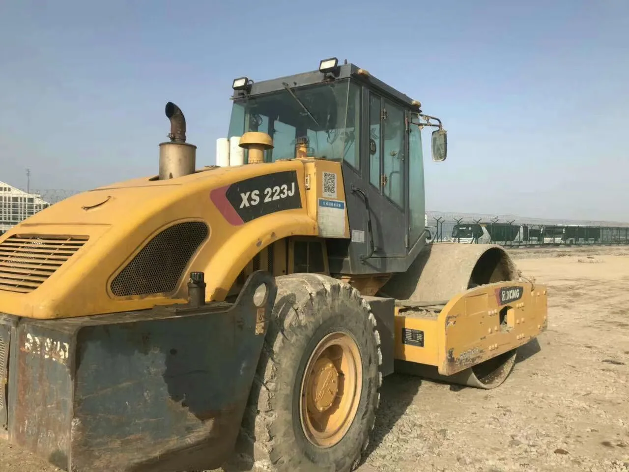 used second hand XUGONG XS223J  XP303S X5262J road roller