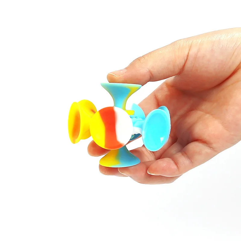 Amazon NEW ARRIVAL rat killing pioneer fidget decompression educational toys fingertip sucker darts boomerang spinner gyro toys