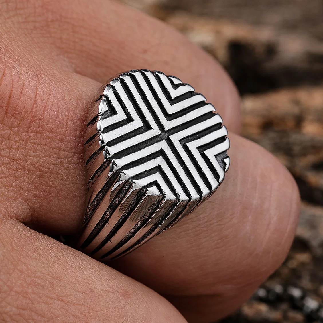 High Quality Vintage Stripes Link Gemstone Ring Anillo Statement Stainless Steel Men Biker Finger Ring