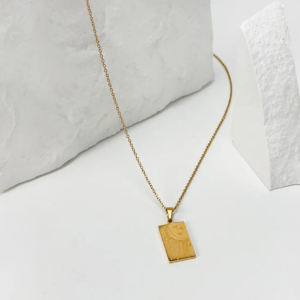 High Quality Stainless Steel Necklace For Women Tarnish Free 18k Gold Plated Engrave Artistic Tarot Pendant Necklace