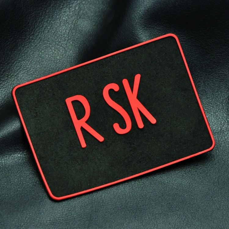 Custom OEM custom 3d name rubber pvc clothing school logo patches parches para ropa