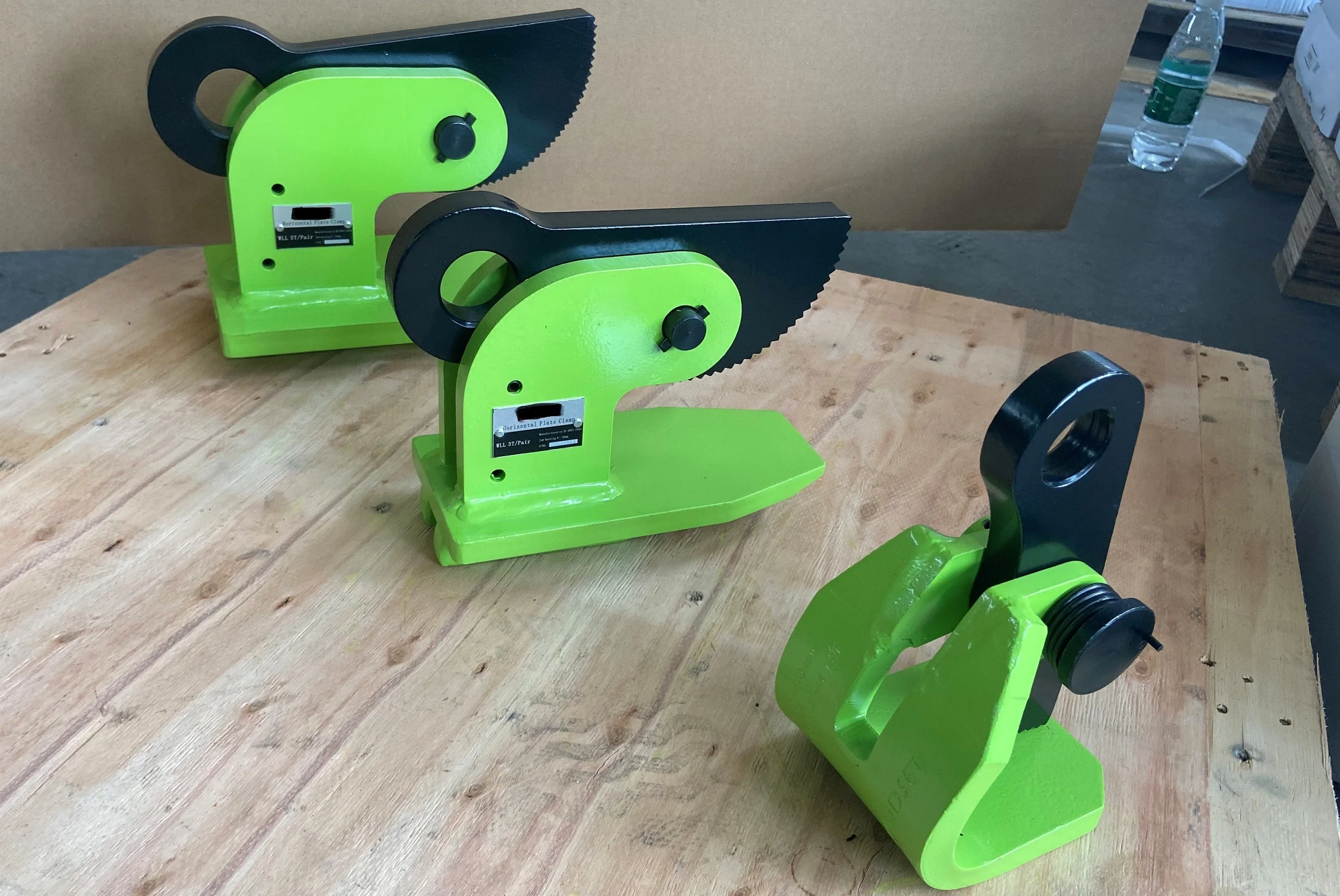 Z2LIFTING Horizontal steel plate clamps Lifting clamps 1.5T-5T