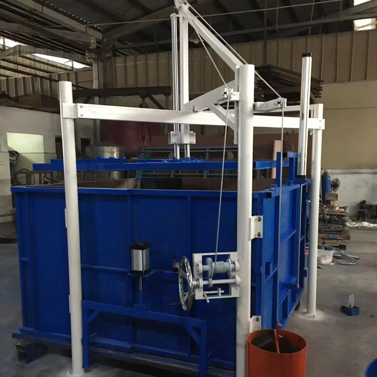 Semi-automatic PU batch foam making machine for foam mattress