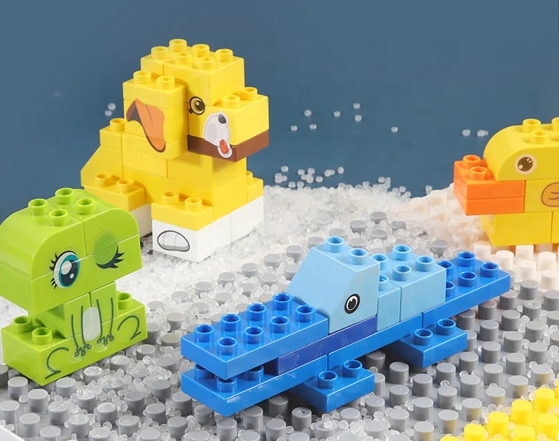 Kids educational  toys 110pcs diy assemble sliding building blocks track toys kids table and chair set building blocks for kids