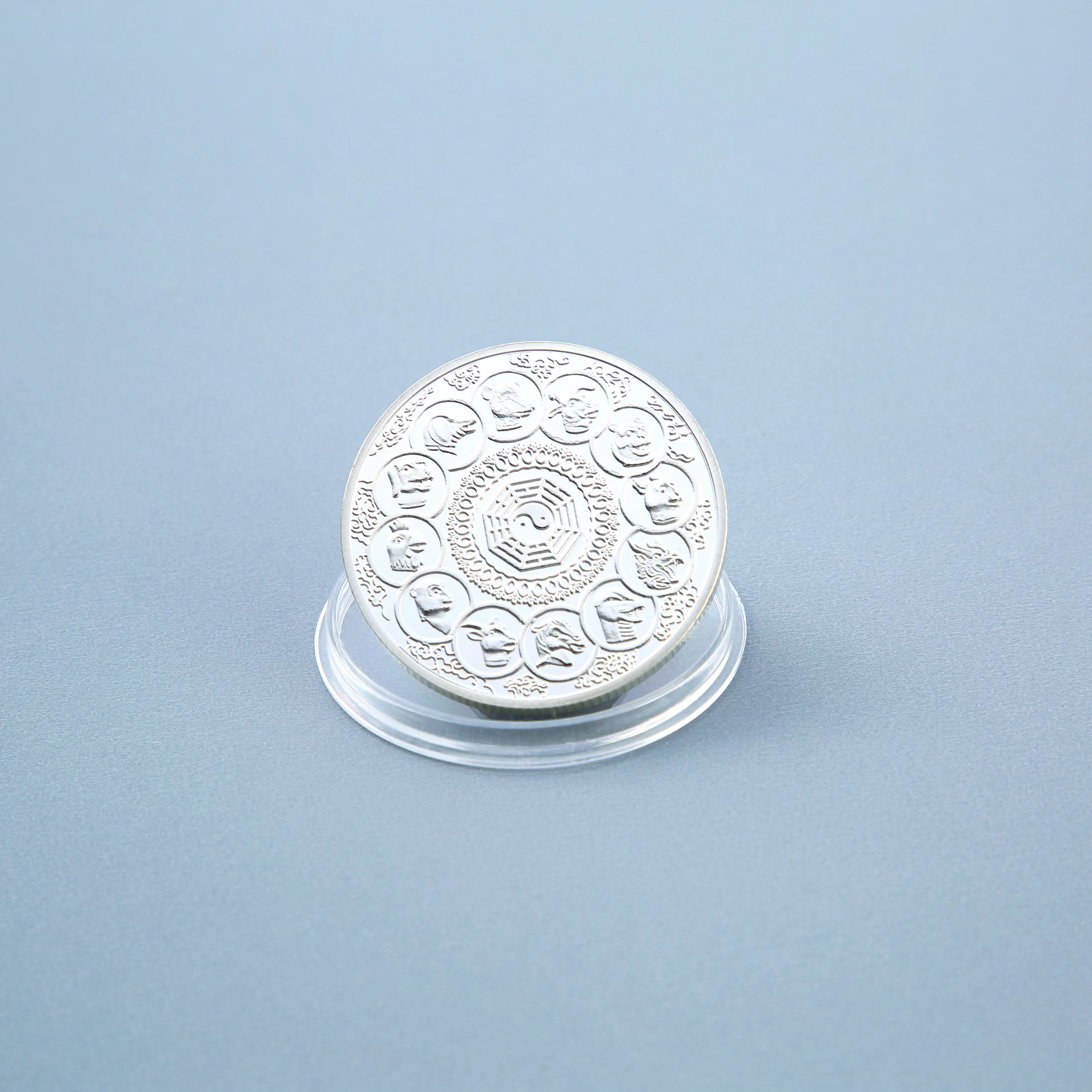 Flame Bird Commemorative Coin Creative Zodiac Metal Pin UV Printing Souvenir Lucky Fashion Toy Ornament for Gift