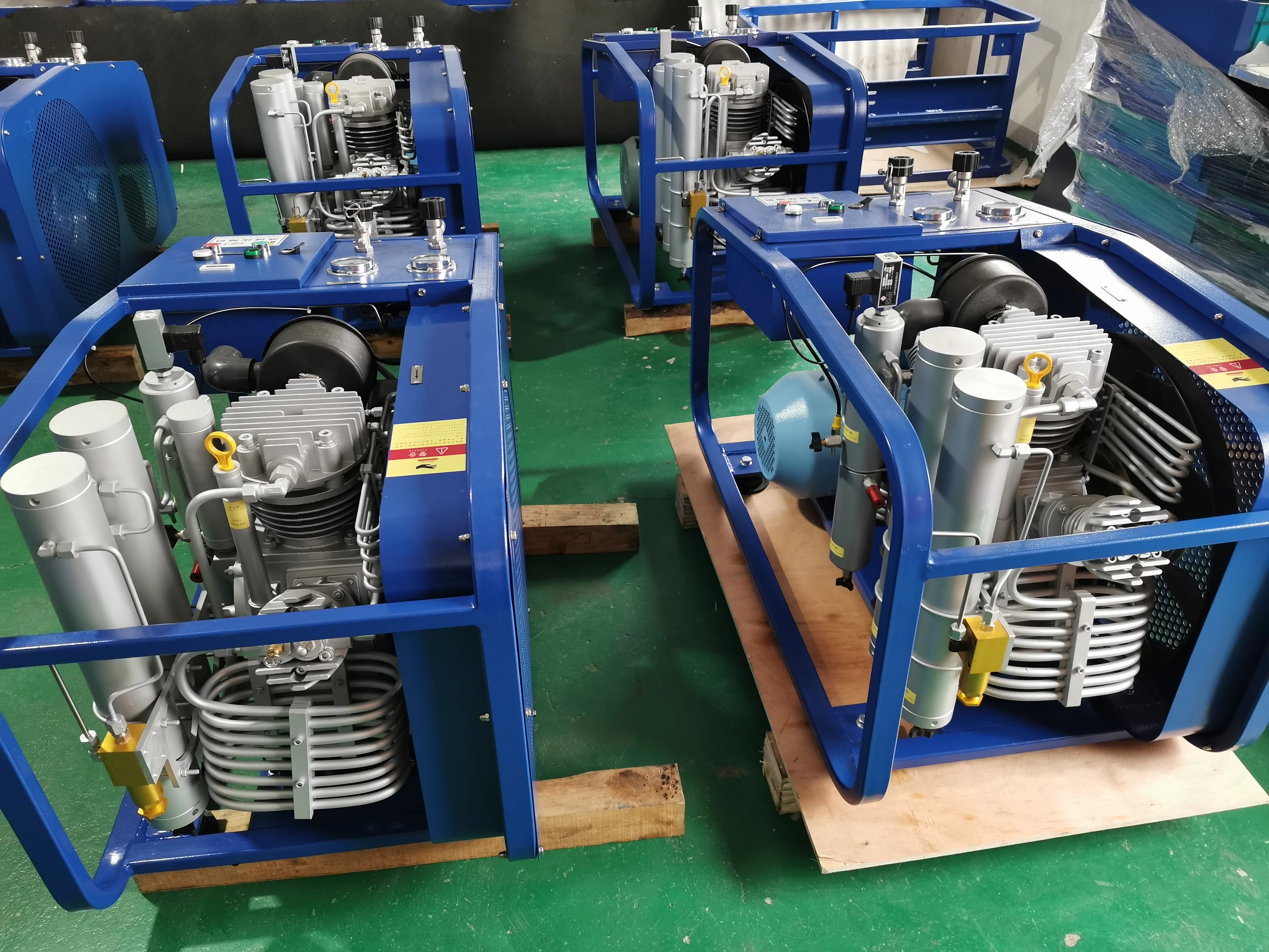 High Performance 300L/min 4500psi  30Mpa Air compressor machine for filling breathing cylinder