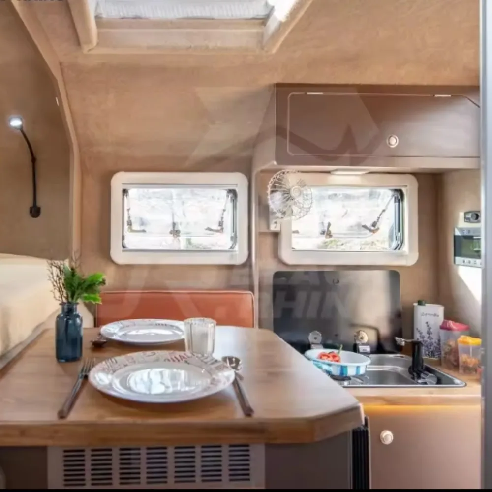 Truck Camper Pickup 4X4 Travel Van Carhome Motorhome Caravans Rvs