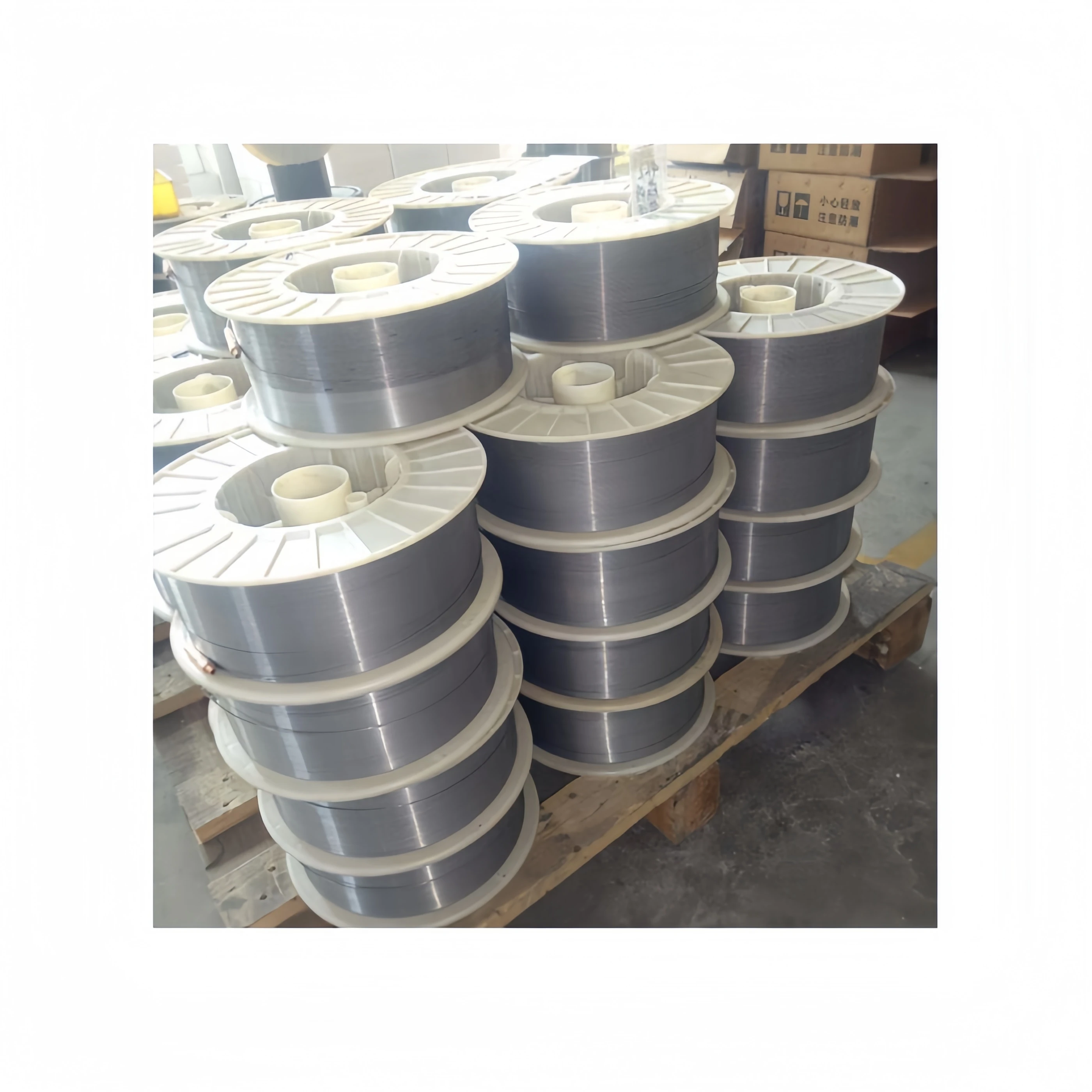 China Manufacturer 0.8mm/1.0mm 15Kg Er70S-6 Co2 Solid Welding Wire For Mig