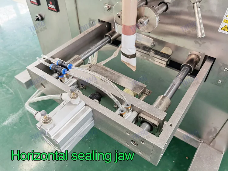plastic roll film automatic powder packing machine manual detergent powder filling packing machine powder packing pod machine