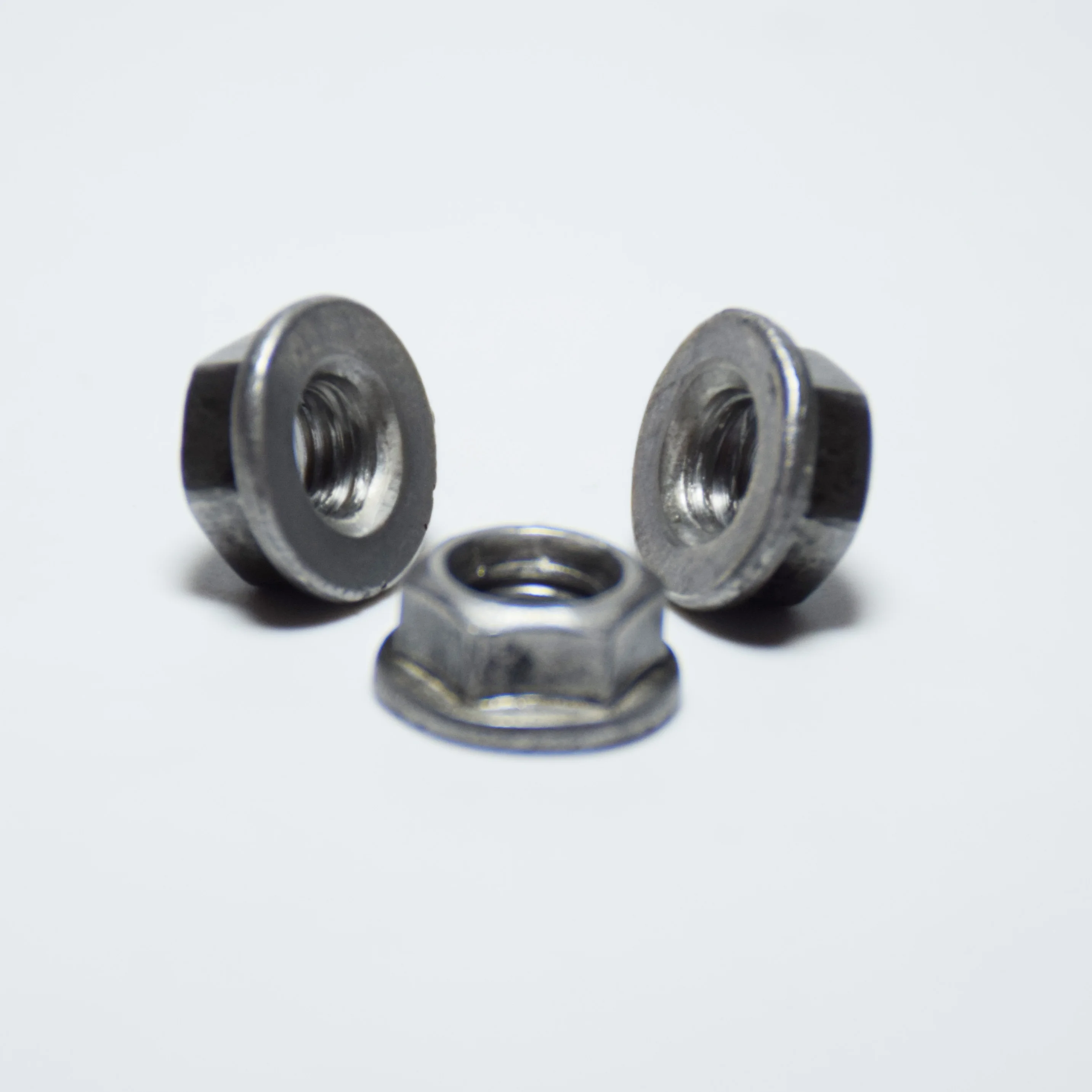 High Quality Hexagon Nuts With Flange True color Fasteners DIN6923 carbon steel