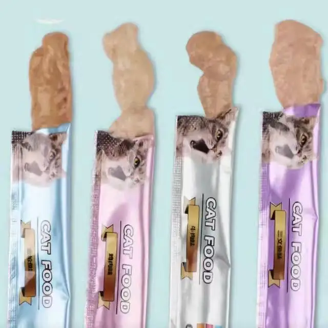 Factory Custom wholesale 15g Delicious Cat Bars Cat Treat Snack Wet Food