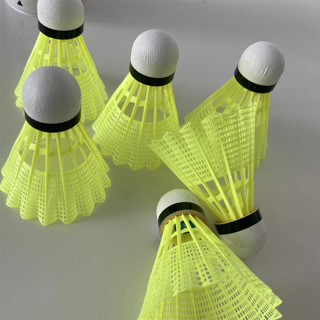 Cheap Customized Nylon Shuttle EVA Cock Sports High Speed Shuttle Cock Stability And Durability Practice Badminton