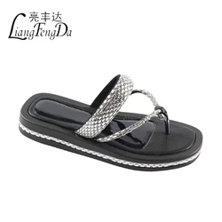 Factory Wholesale Africa Large Size Rhinestone Slides Slippers For Women Outdoor Platform Ladies Sandals
