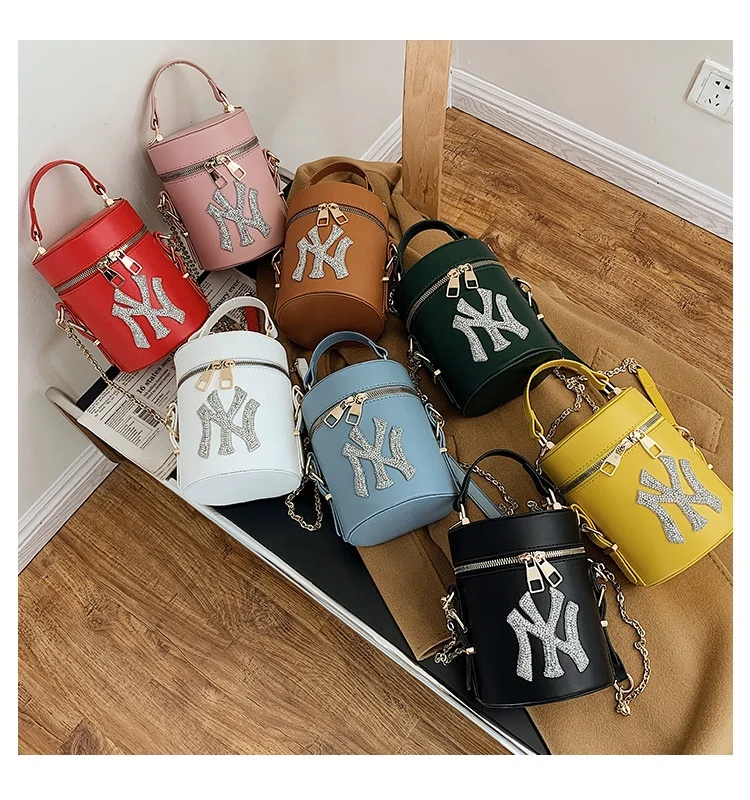 
2021 Hot Sale fashion Chain mini NY purses New York Purse Handbags ny glitter purse and Handbags Bag For ladies 