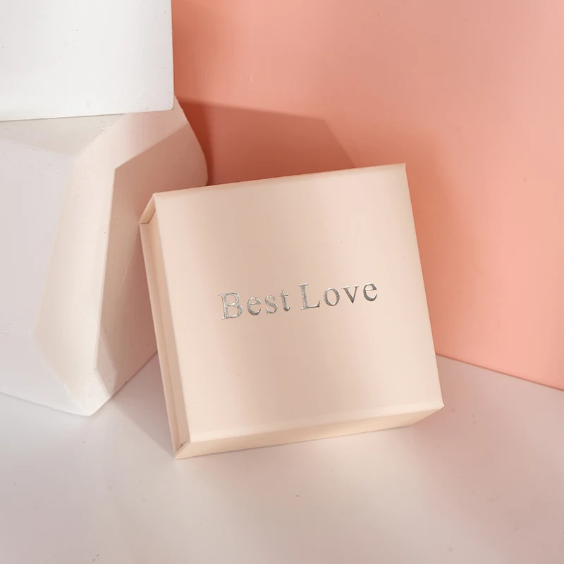 Fashion cardboard magnet jewelry paper box with soft touch matte customer logo and size