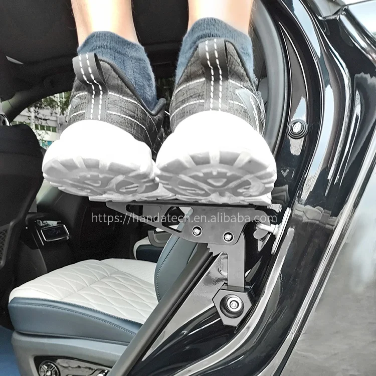Car Accessories Red Foldable Car Door Step Pedal Rooftop Luggage Ladder Hooked Foot Pegs Vehicle Door Step