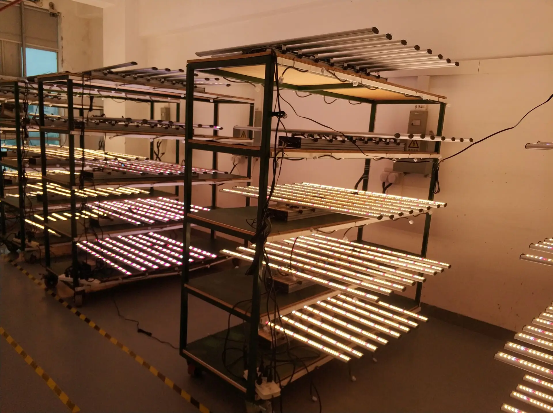 Gardening Choice Full Spectrum 640W 800W 1000W Indoor Plant Garden Greenhouses Led Grow Lights Kit 301h