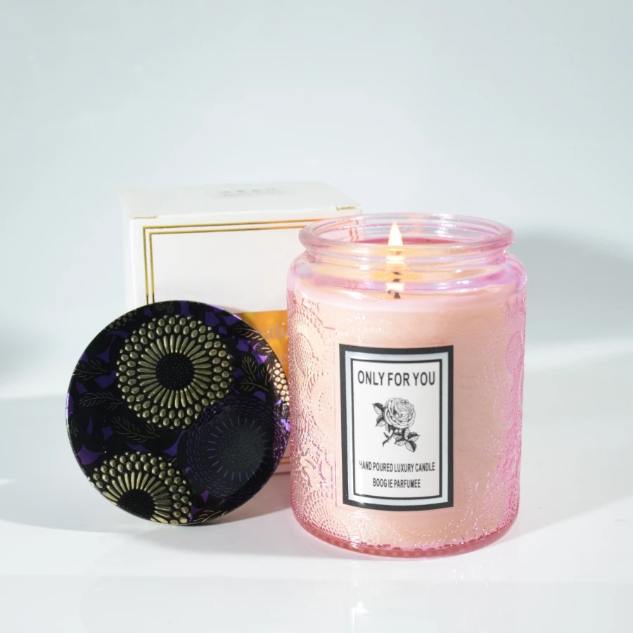 Private Label Custom Luxury Smokeless Handmade Soybean Wax Scented Candle With Cotton Wick Crystal  Glass Candle Jar