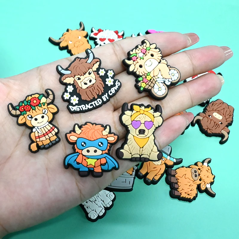Wholesale Luxury Designer Pvc Shoe Accessories Cow Colorful Charm Shoes Charms For Clog Use Bulk Products In Bulk