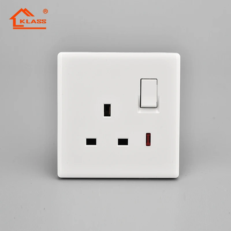 10years guaranteed quality black color wall socket electric power supply switch