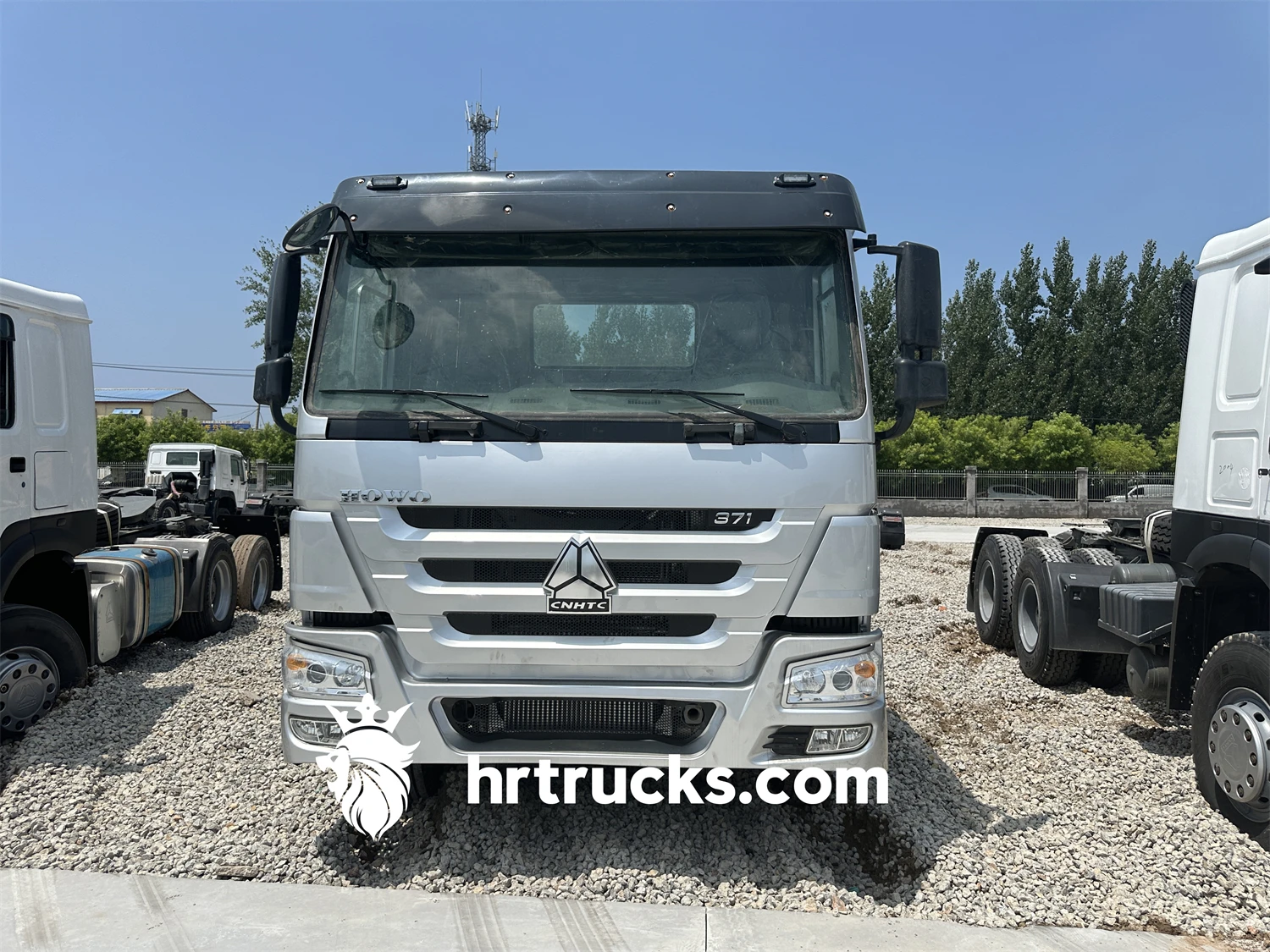 Продюсерская Цена Специальное предложение Подержанный трактор 4x2 6x4 cng Howo для продажи