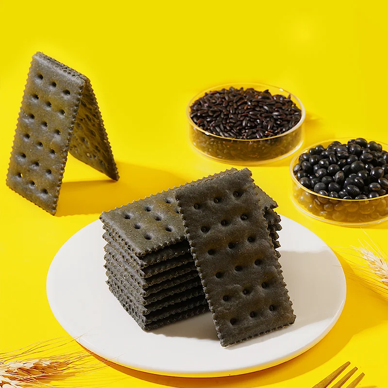 Wholesale 500g Crispy 5 Black Soda Flavored Baking Chip Mini Cookies Snacks Thin Saltine Crackers Biscuits